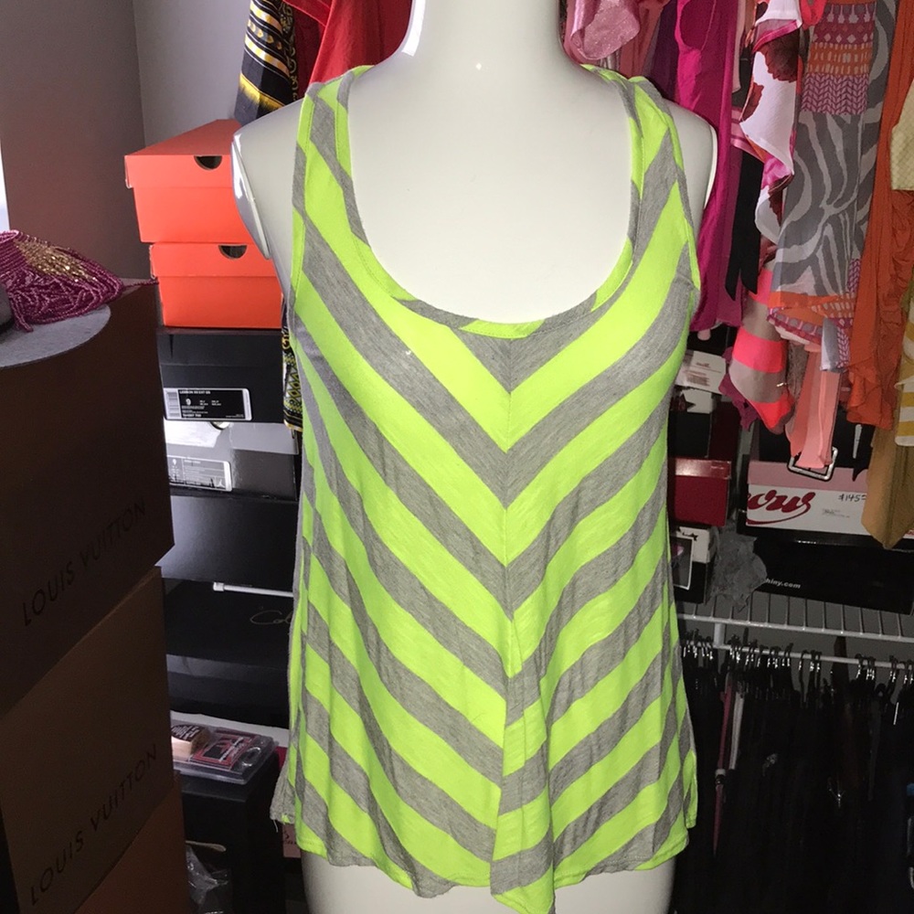 Delia’s gray and neon tank